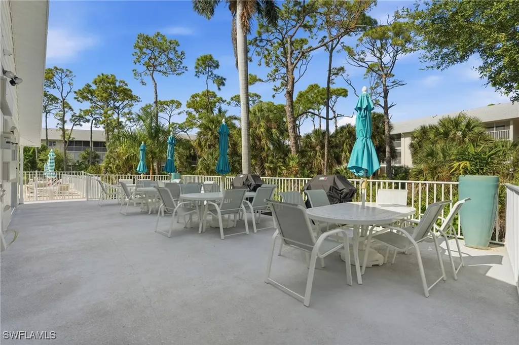3021 Sandpiper Bay Circle Naples FL 34112