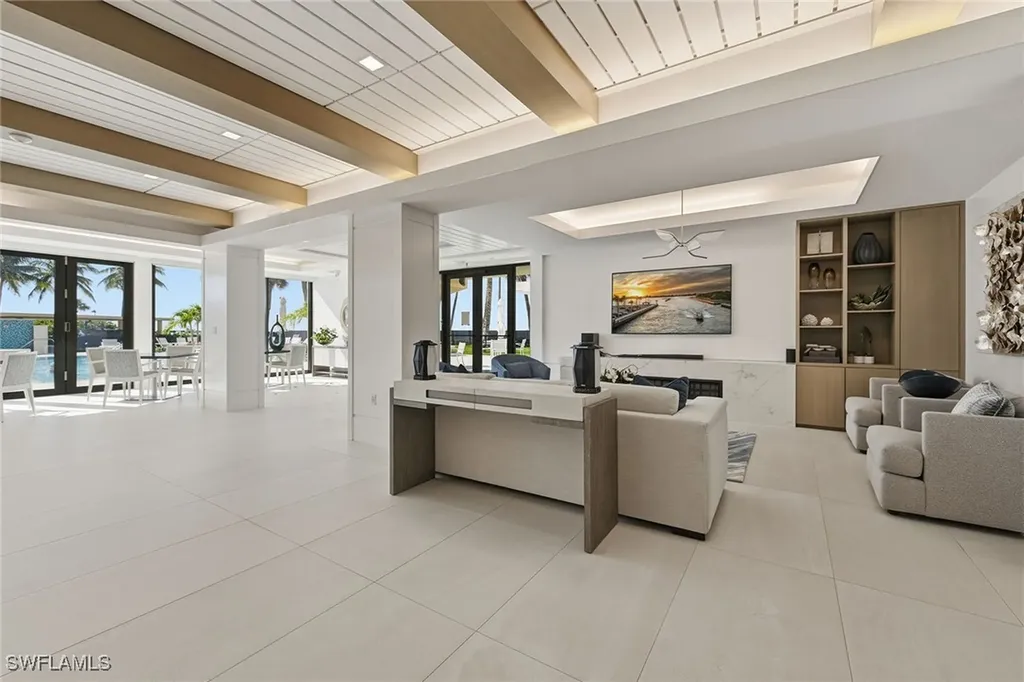 4001 Gulf Shore Boulevard N Naples FL 34103