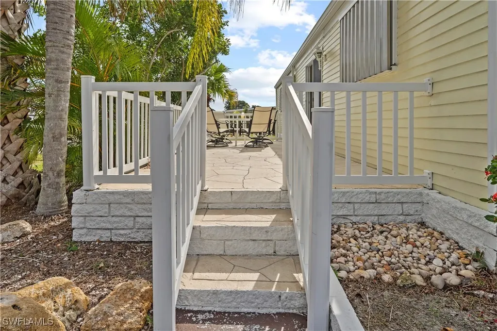 17 Saint Raphael Drive Naples FL 34112