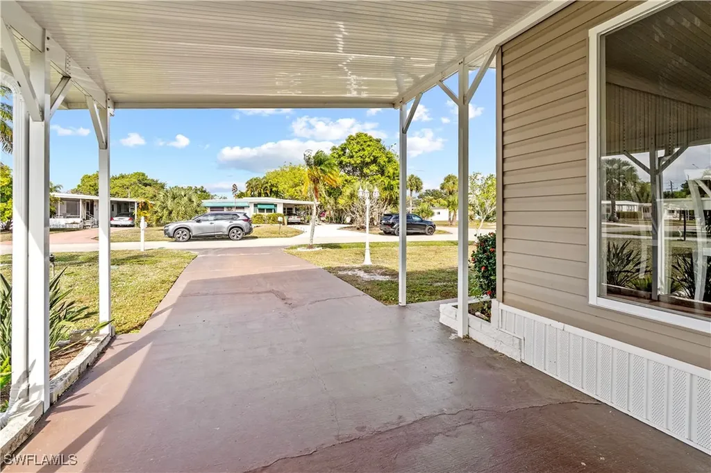 17 Saint Raphael Drive Naples FL 34112