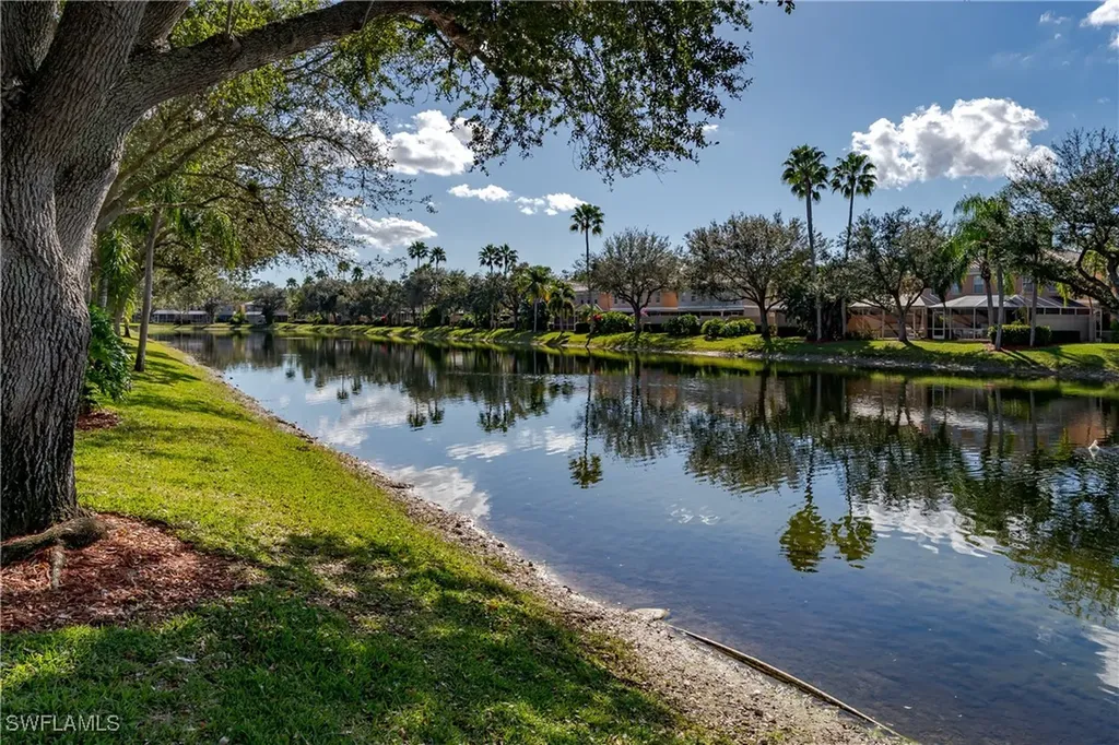 5353 Cove Circle Naples FL 34119