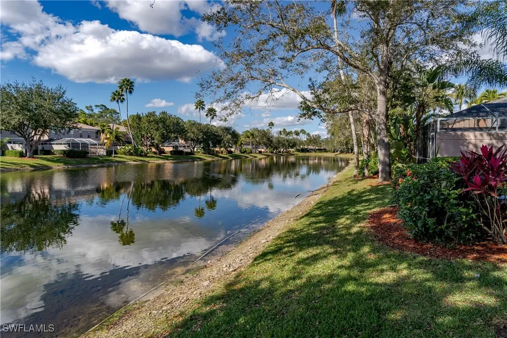 5353 Cove Circle Naples FL 34119
