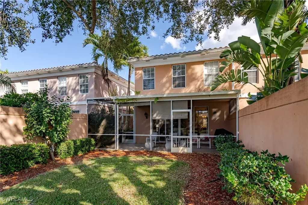 5353 Cove Circle Naples FL 34119
