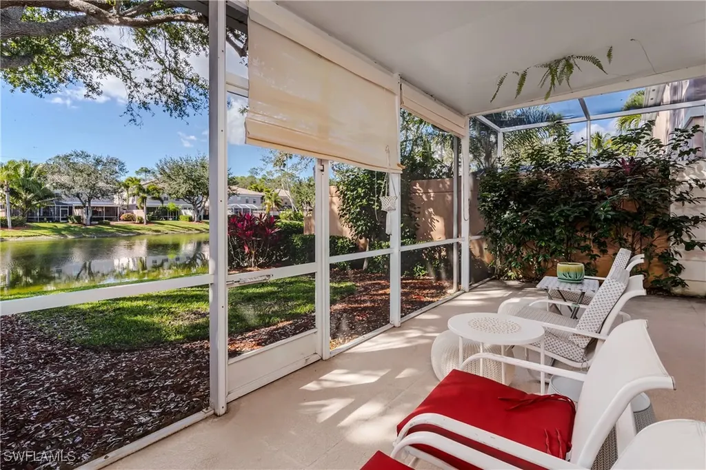 5353 Cove Circle Naples FL 34119