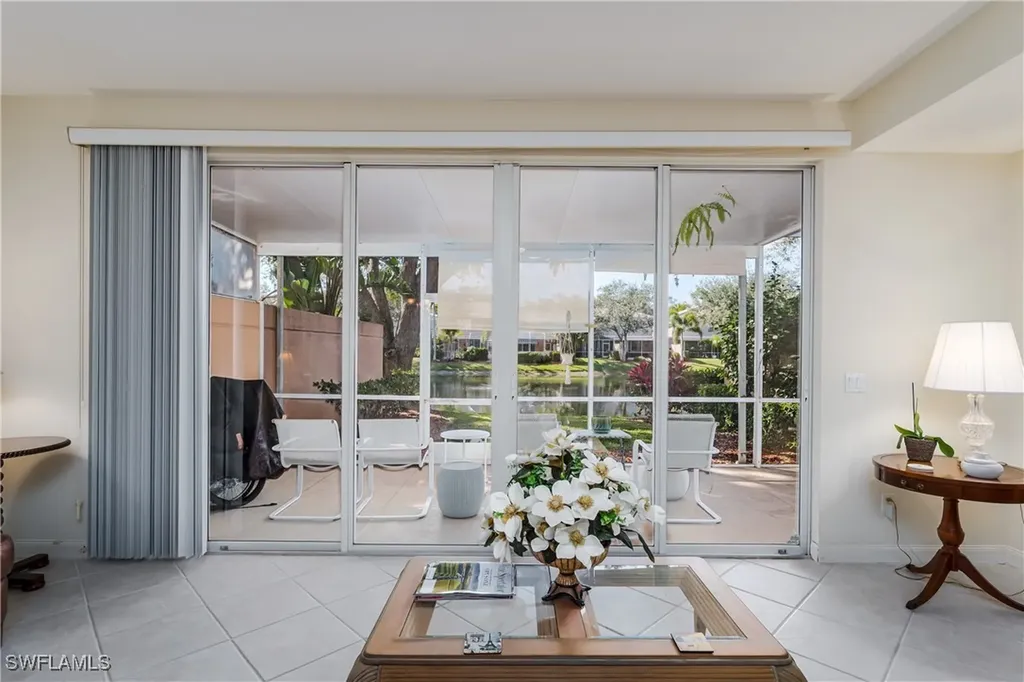 5353 Cove Circle Naples FL 34119