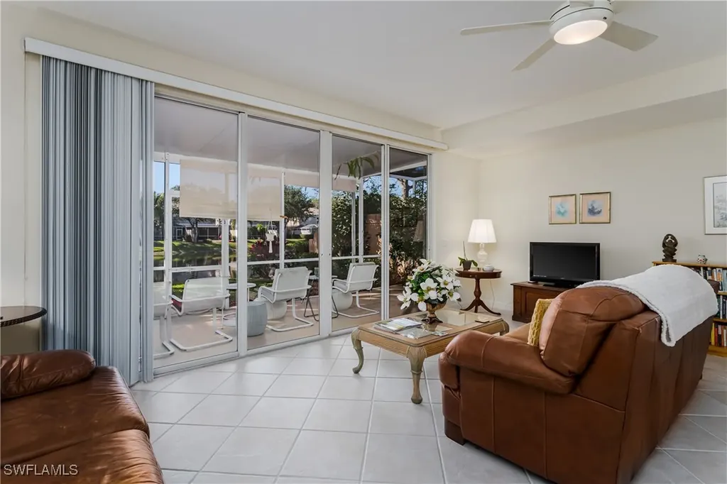 5353 Cove Circle Naples FL 34119
