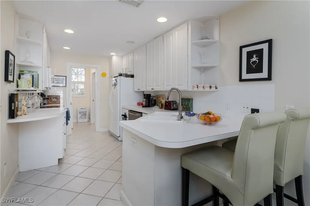 5353 Cove Circle Naples FL 34119