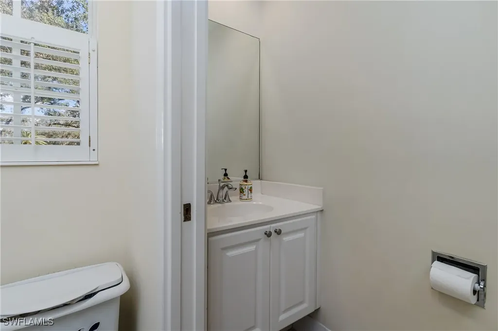 5353 Cove Circle Naples FL 34119