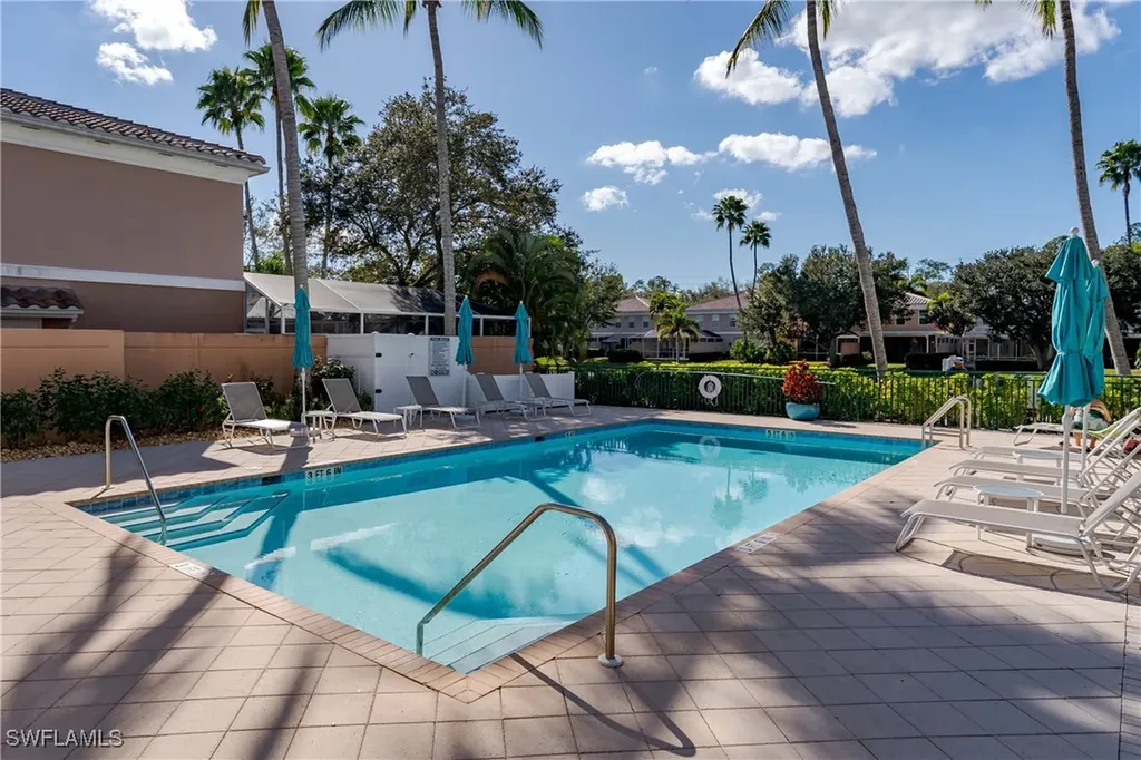 5353 Cove Circle Naples FL 34119