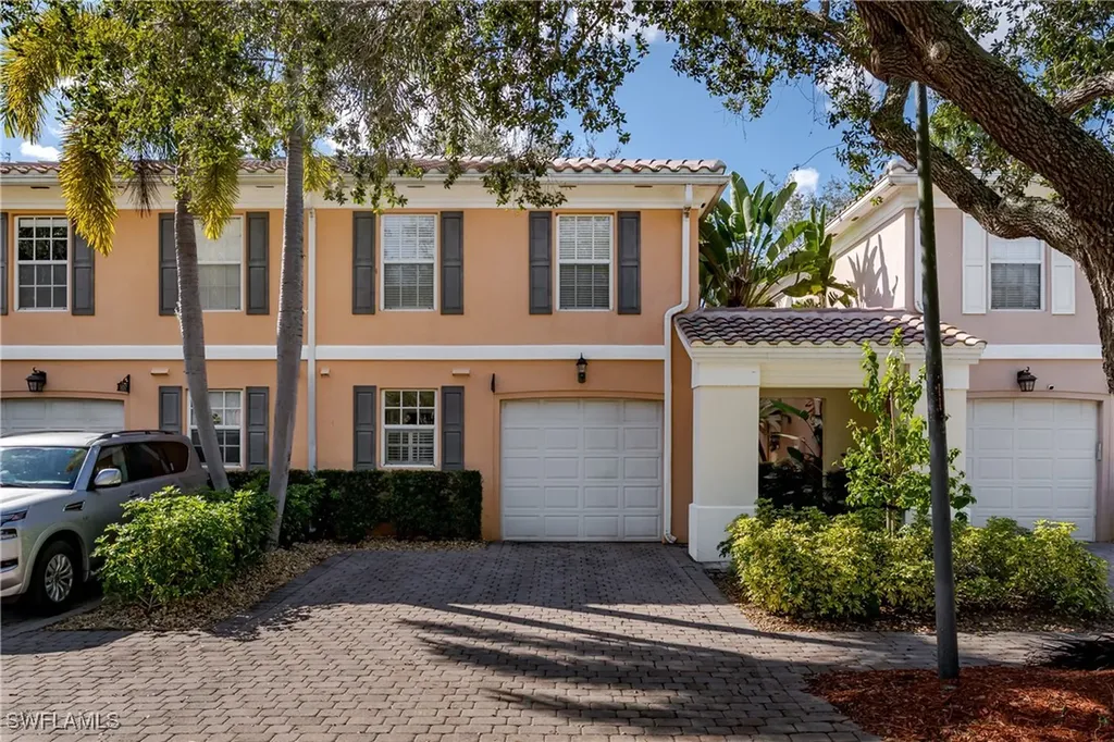 5353 Cove Circle Naples FL 34119