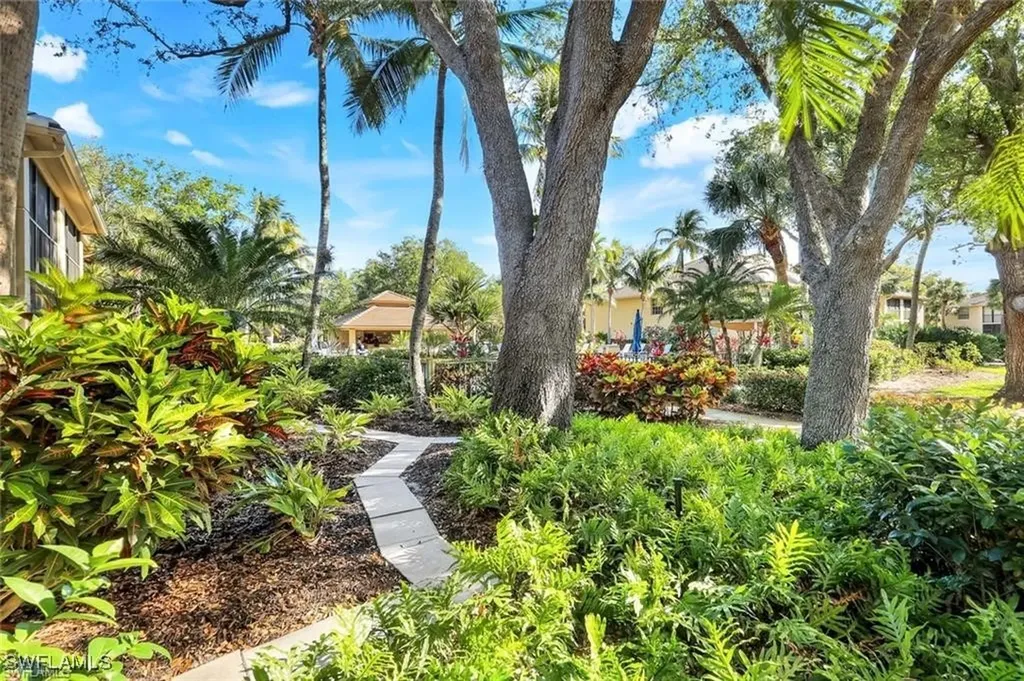 4160 Sawgrass Point Bonita Springs FL 34134