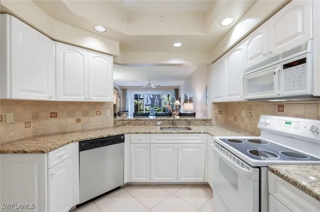 4160 Sawgrass Point Bonita Springs FL 34134
