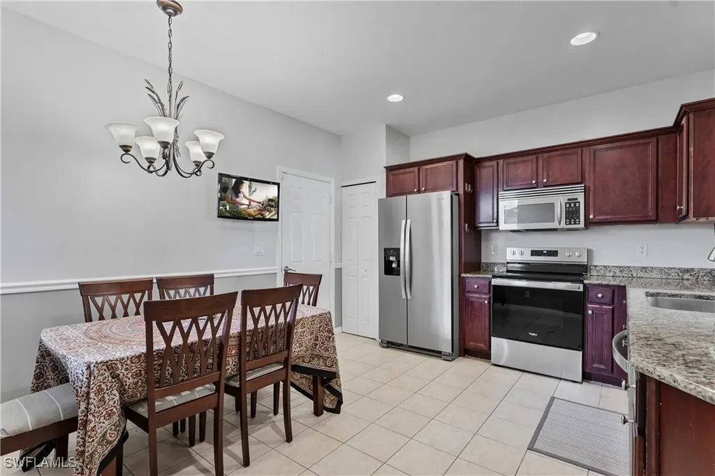 9544 Roundstone Circle Fort Myers FL 33967