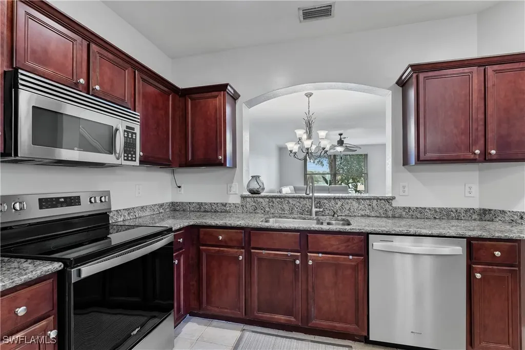 9544 Roundstone Circle Fort Myers FL 33967