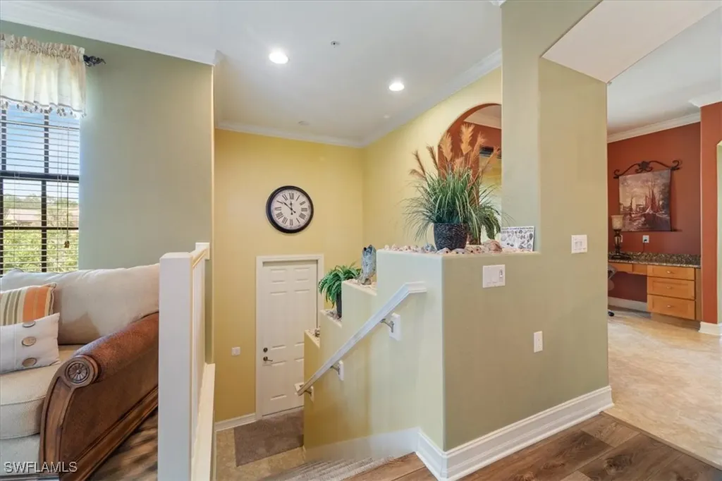 9091 Covina Drive S Naples FL 34113