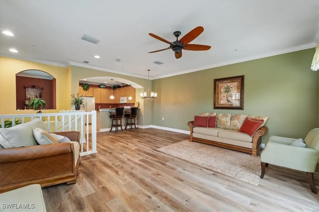 9091 Covina Drive S Naples FL 34113