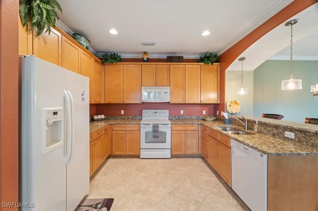 9091 Covina Drive S Naples FL 34113