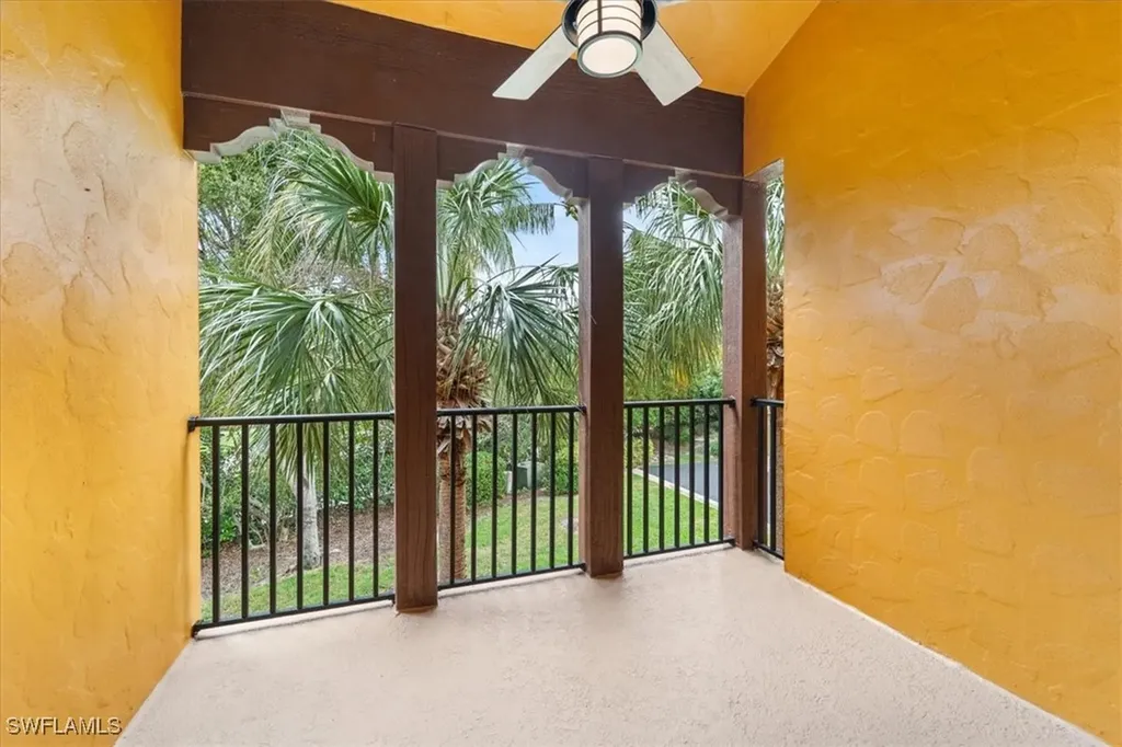 9091 Covina Drive S Naples FL 34113