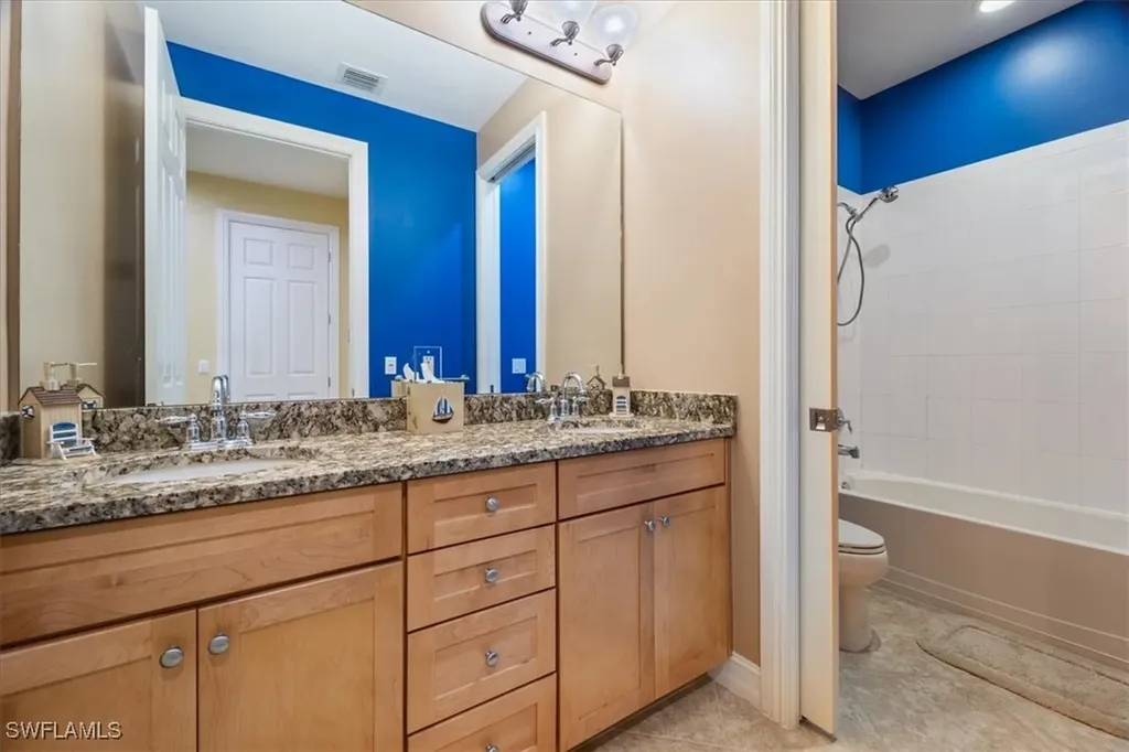 9091 Covina Drive S Naples FL 34113