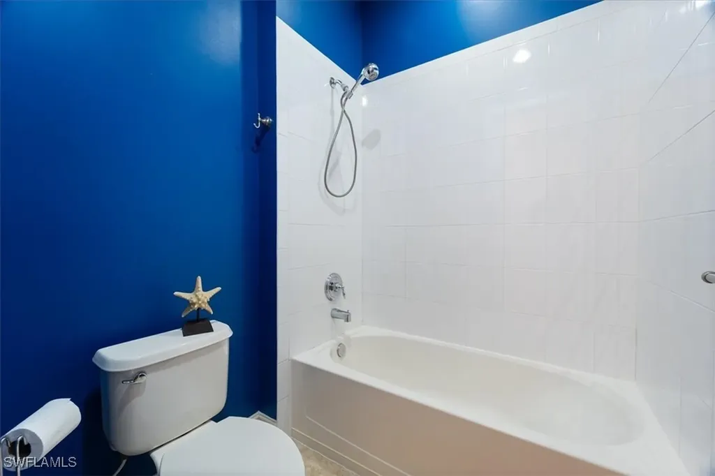 9091 Covina Drive S Naples FL 34113