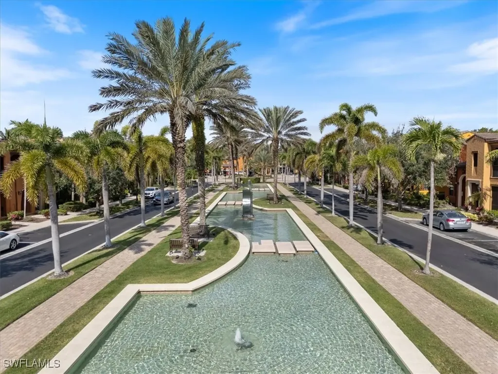 9091 Covina Drive S Naples FL 34113