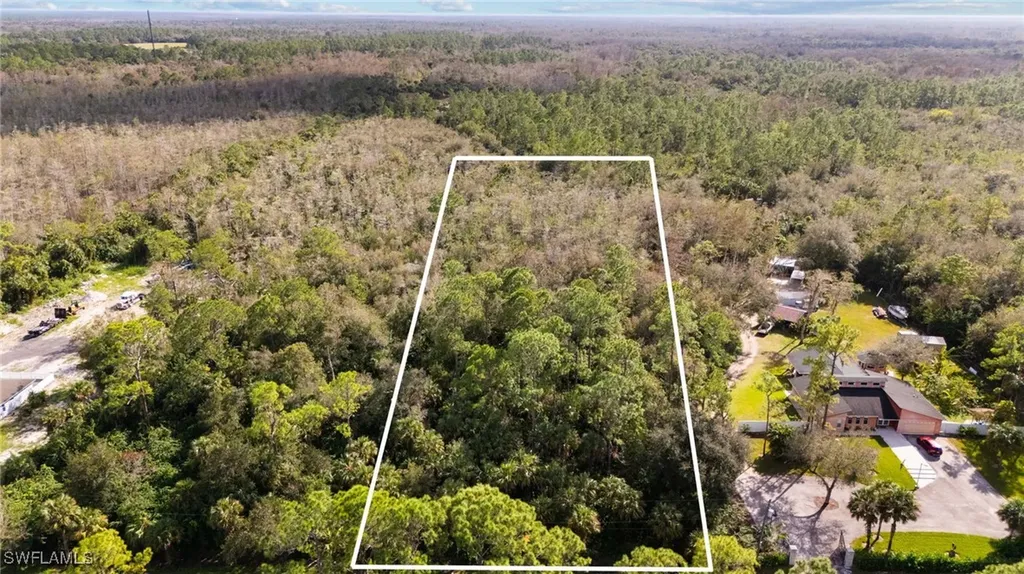4870 30th Avenue SE Naples FL 34117