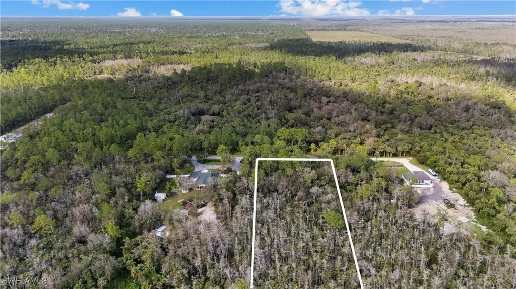 4870 30th Avenue SE Naples FL 34117