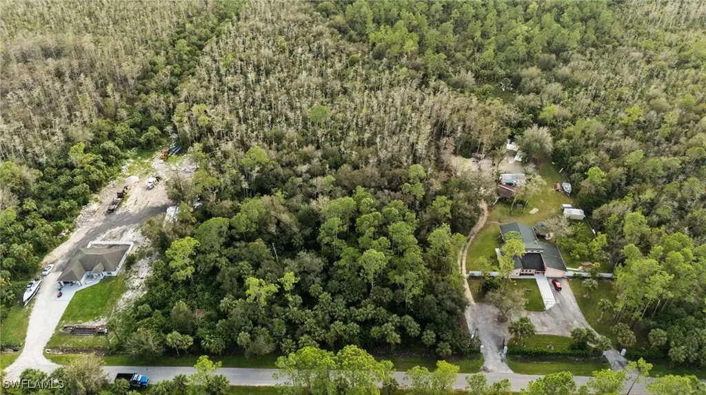 4870 30th Avenue SE Naples FL 34117