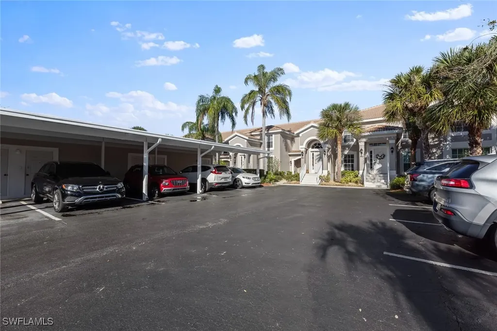 10124 Colonial Country Club Boulevard Fort Myers FL 33913