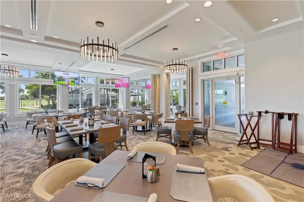 10124 Colonial Country Club Boulevard Fort Myers FL 33913