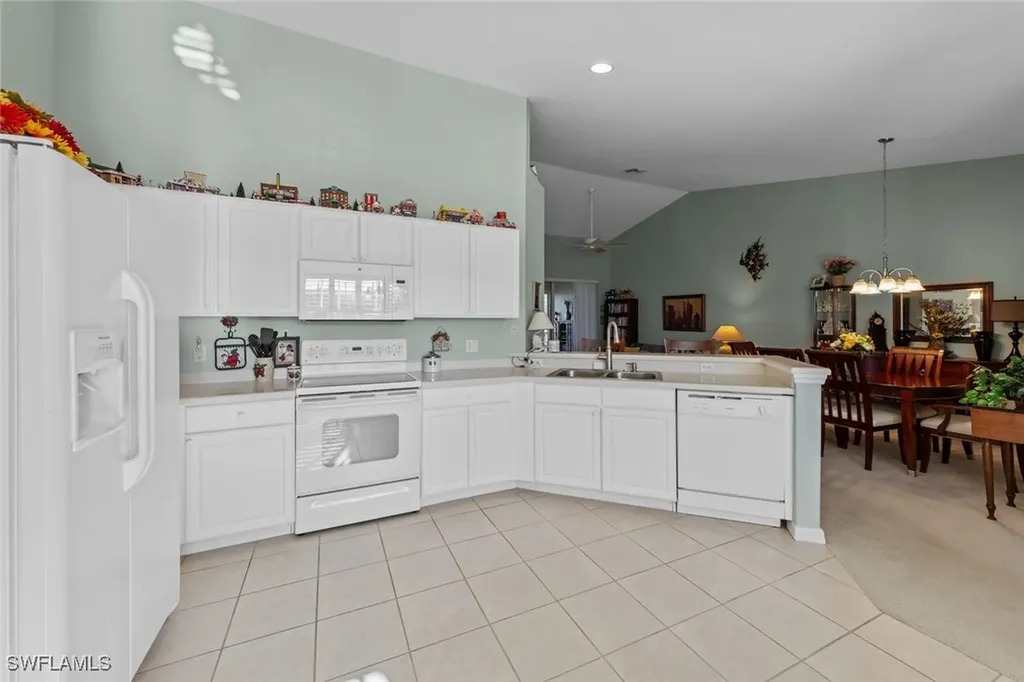 10124 Colonial Country Club Boulevard Fort Myers FL 33913
