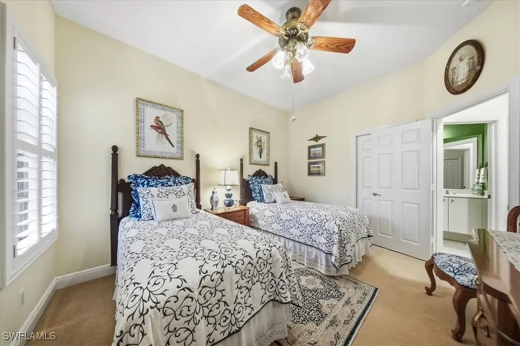809 Vistana Circle Naples FL 34119