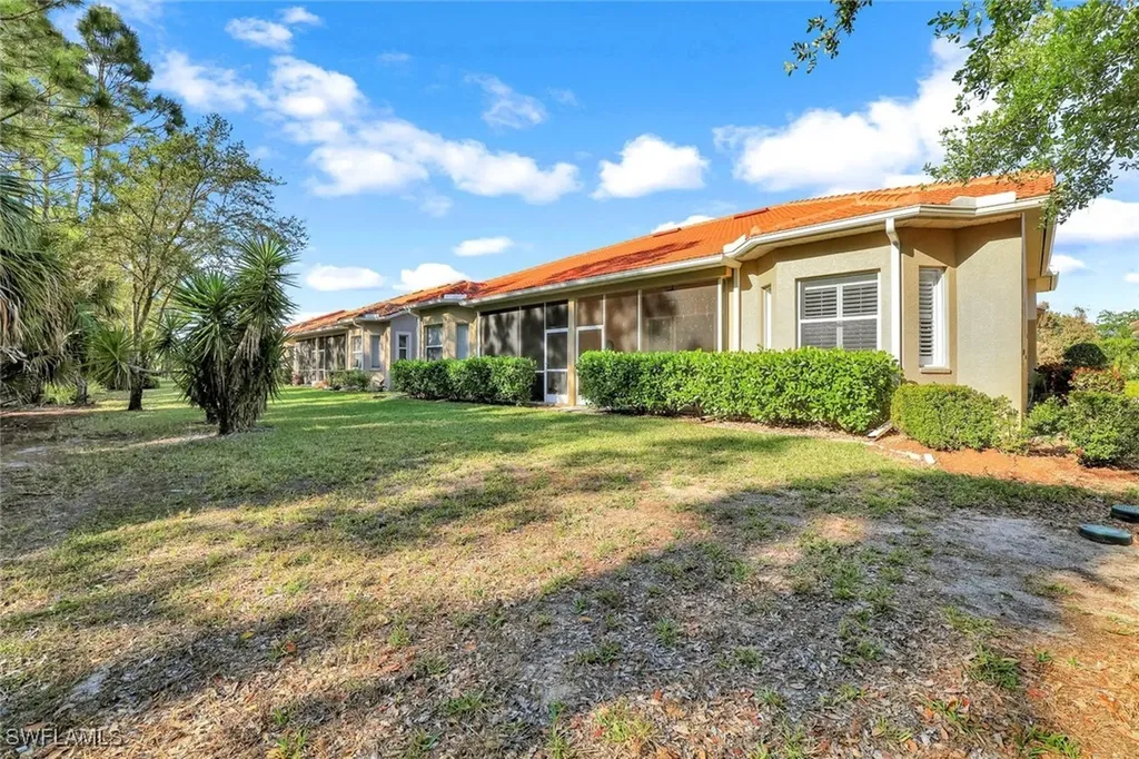 8120 Sanctuary Drive Naples FL 34104