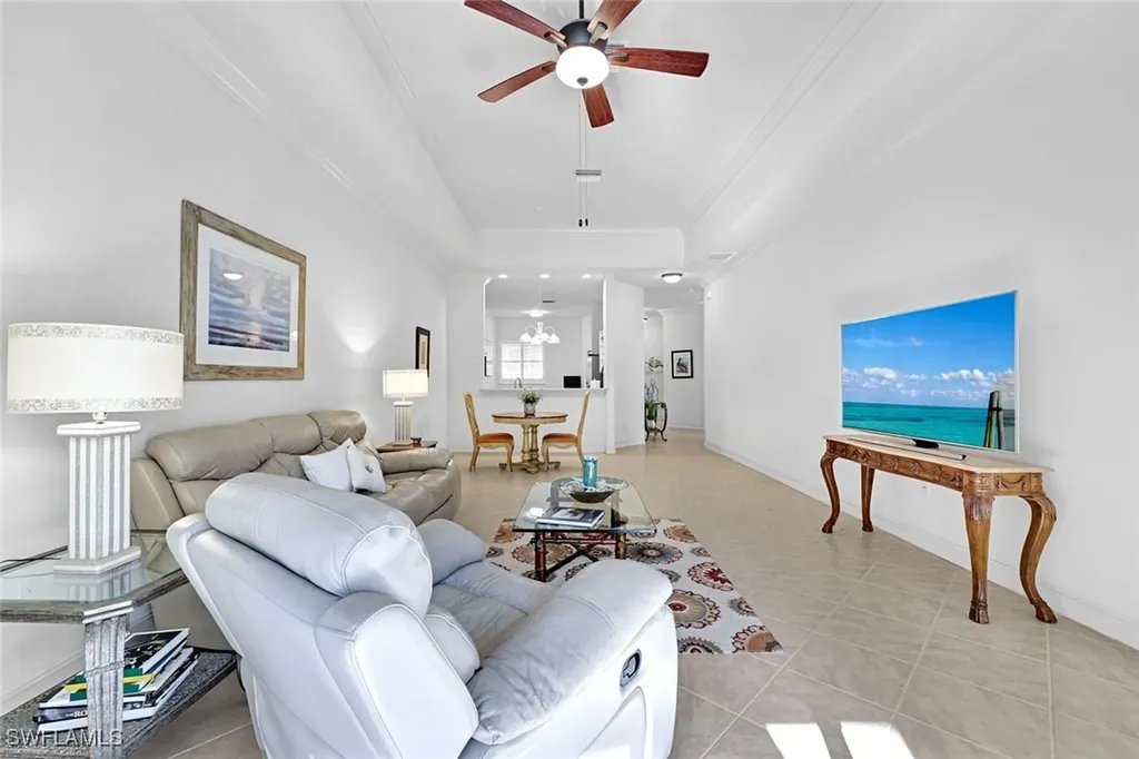 8120 Sanctuary Drive Naples FL 34104
