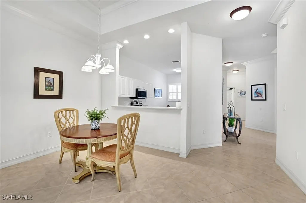 8120 Sanctuary Drive Naples FL 34104