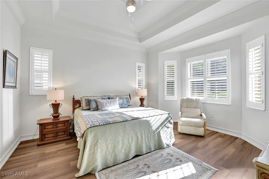 8120 Sanctuary Drive Naples FL 34104