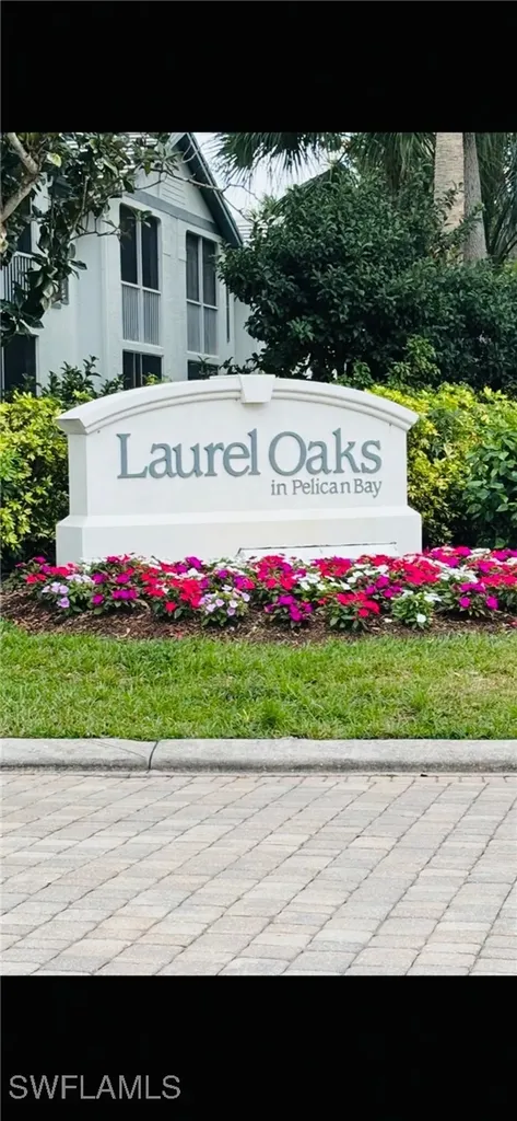 841 Tanbark Drive Naples FL 34108