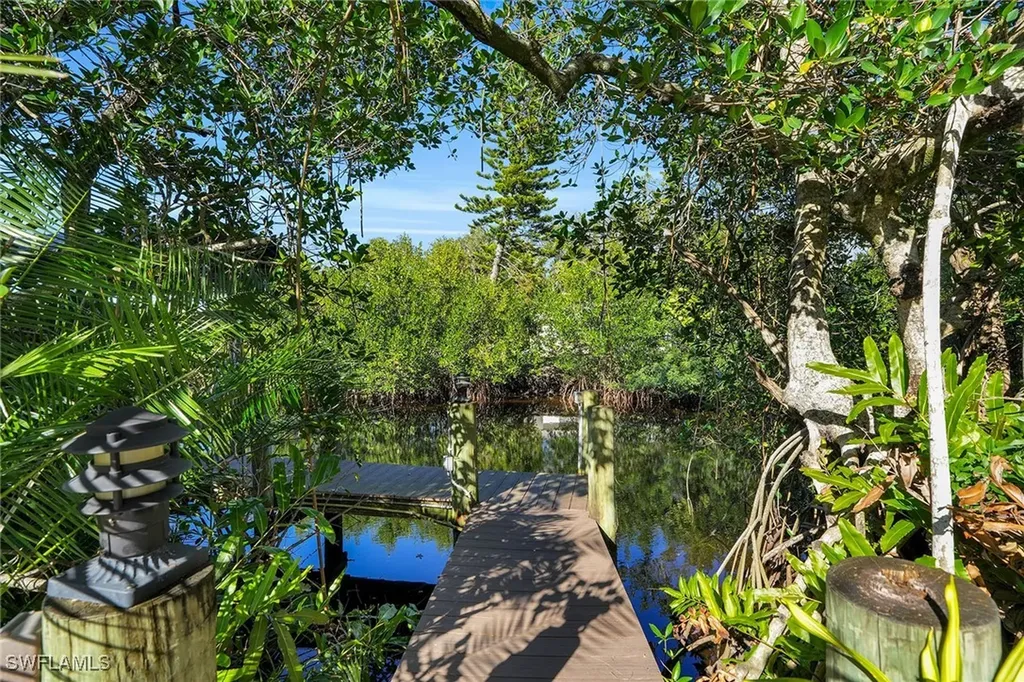 15499 Thory Court Fort Myers FL 33908