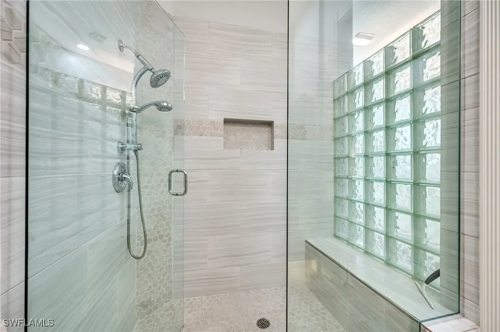 3842 Huelva Court Naples FL 34109