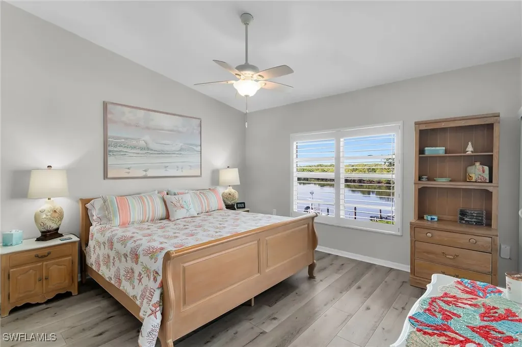 278 Newport Drive Naples FL 34114