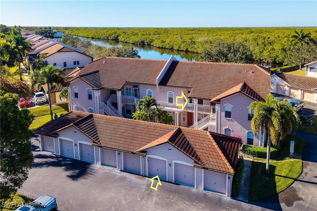 278 Newport Drive Naples FL 34114