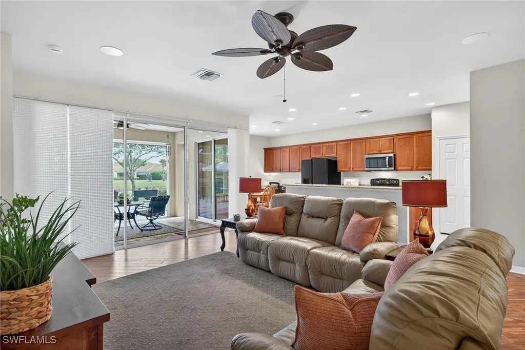 28513 Guinivere Way Bonita Springs FL 34135