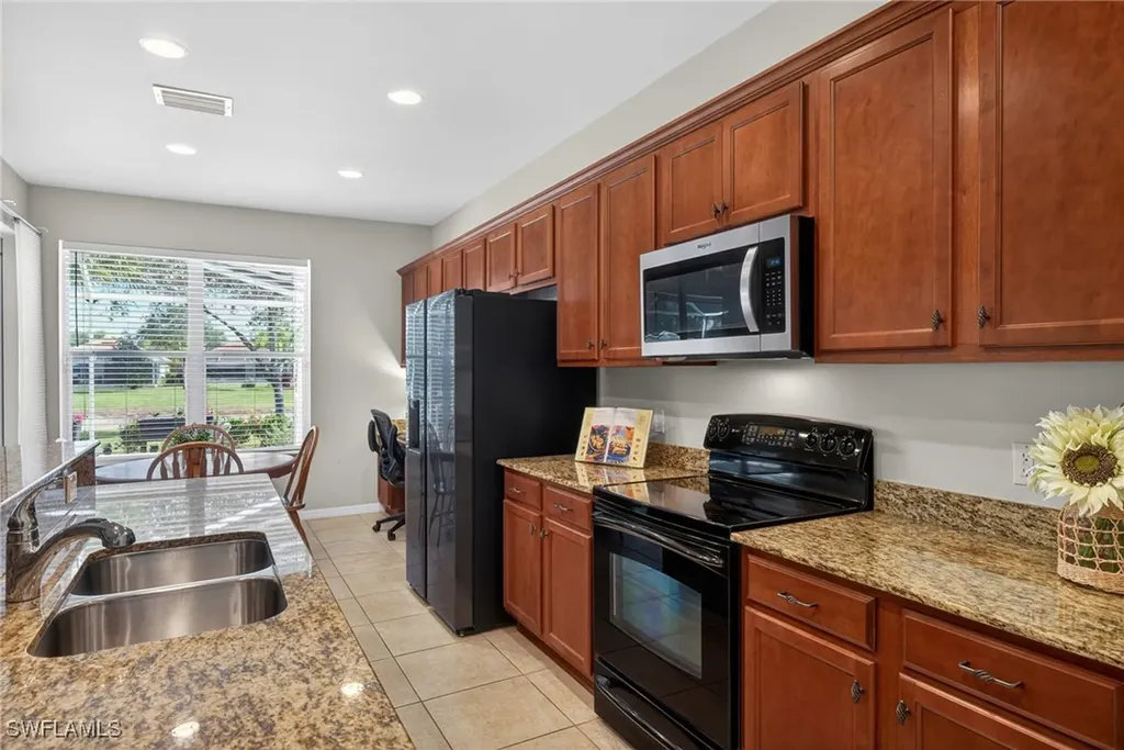 28513 Guinivere Way Bonita Springs FL 34135