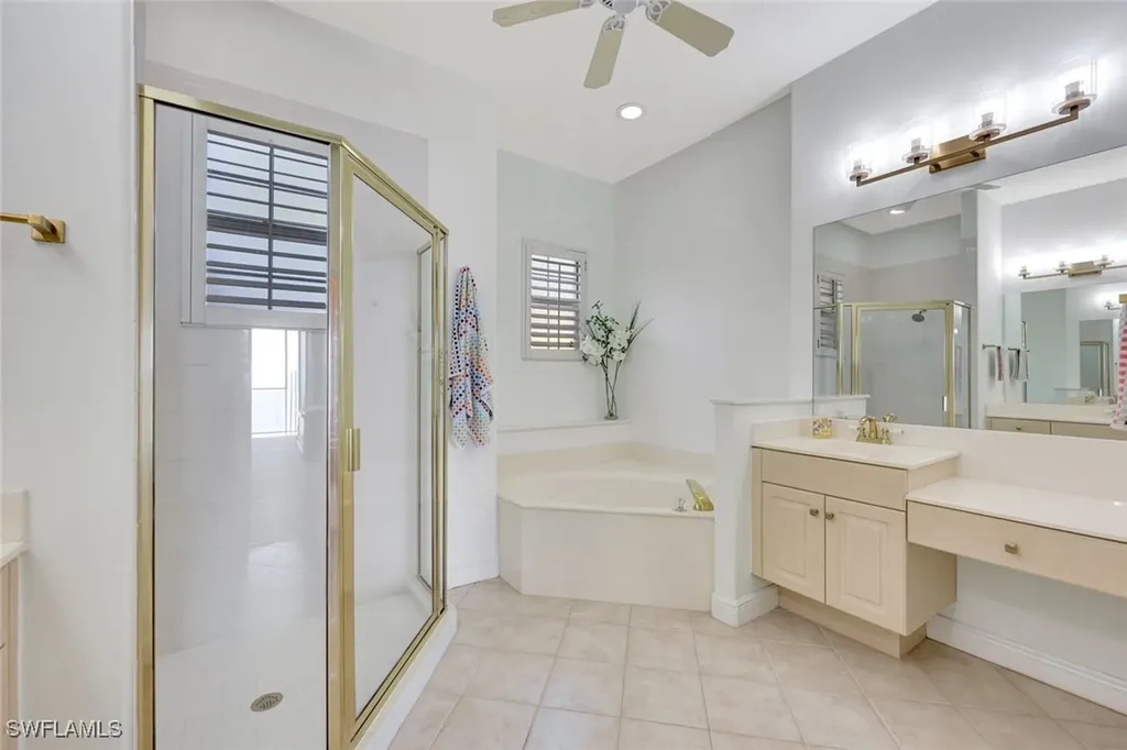 689 Vintage Reserve Circle Naples FL 34119