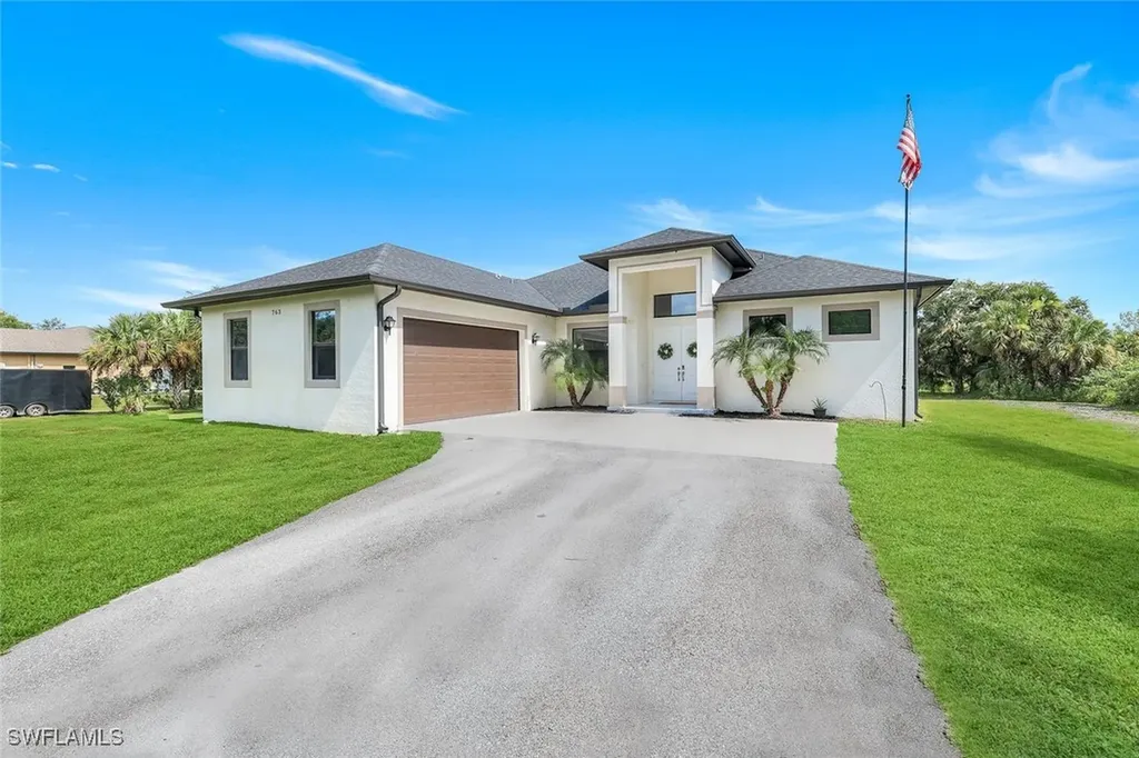763 35th Avenue NW Naples FL 34120