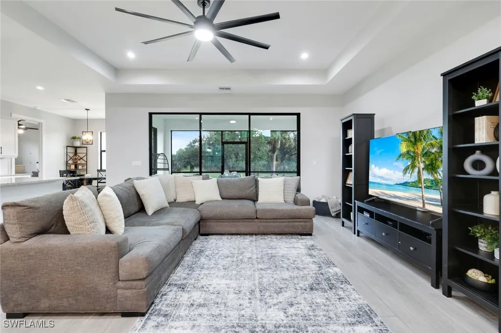 763 35th Avenue NW Naples FL 34120