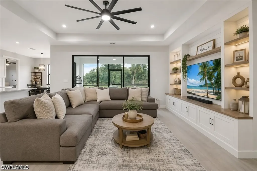 763 35th Avenue NW Naples FL 34120