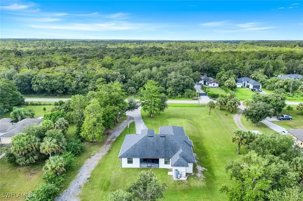 763 35th Avenue NW Naples FL 34120