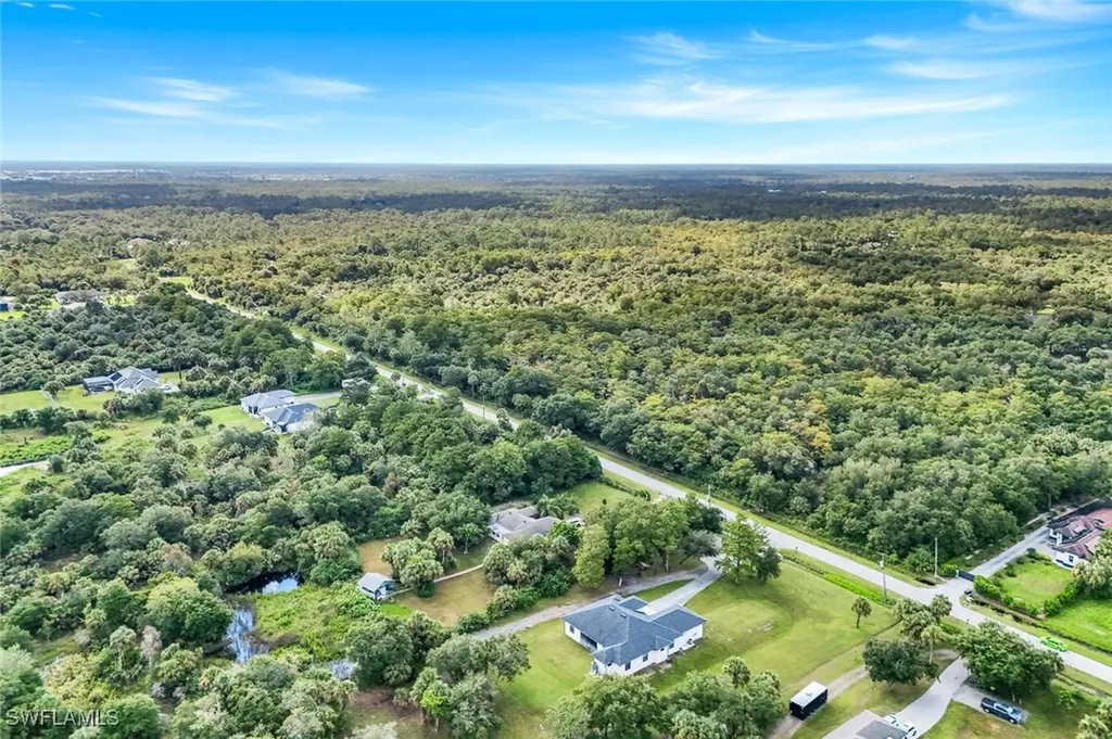 763 35th Avenue NW Naples FL 34120