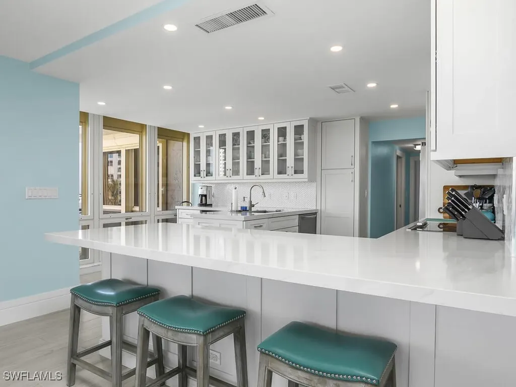 4051 Gulf Shore Boulevard N Naples FL 34103